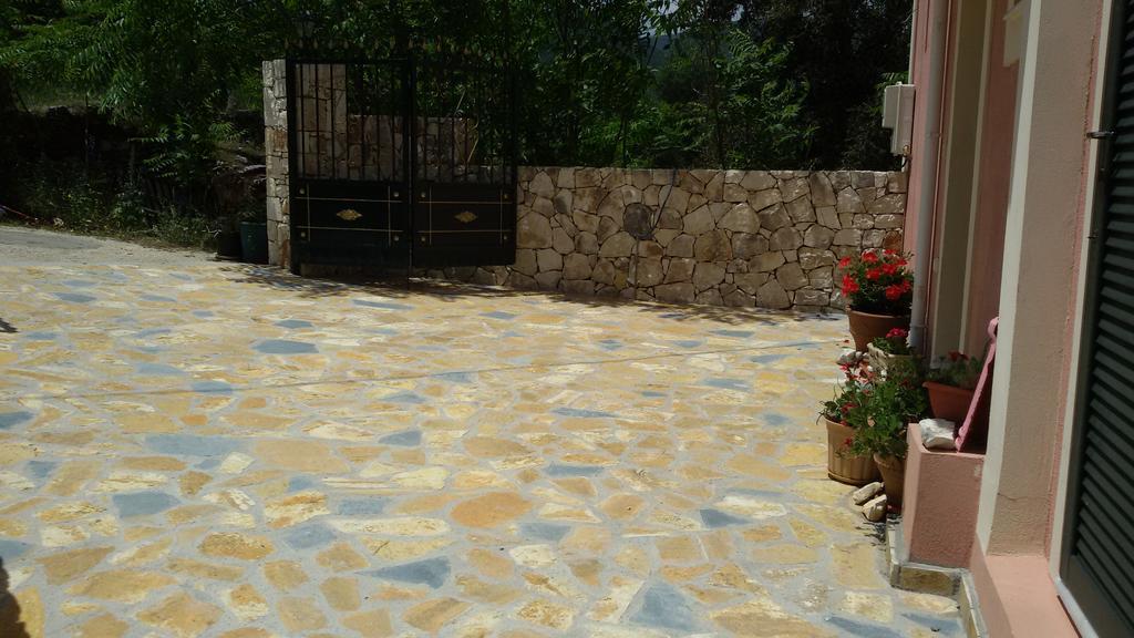 Superb Villa With Private Pool Peaceful Location 萨米 外观 照片
